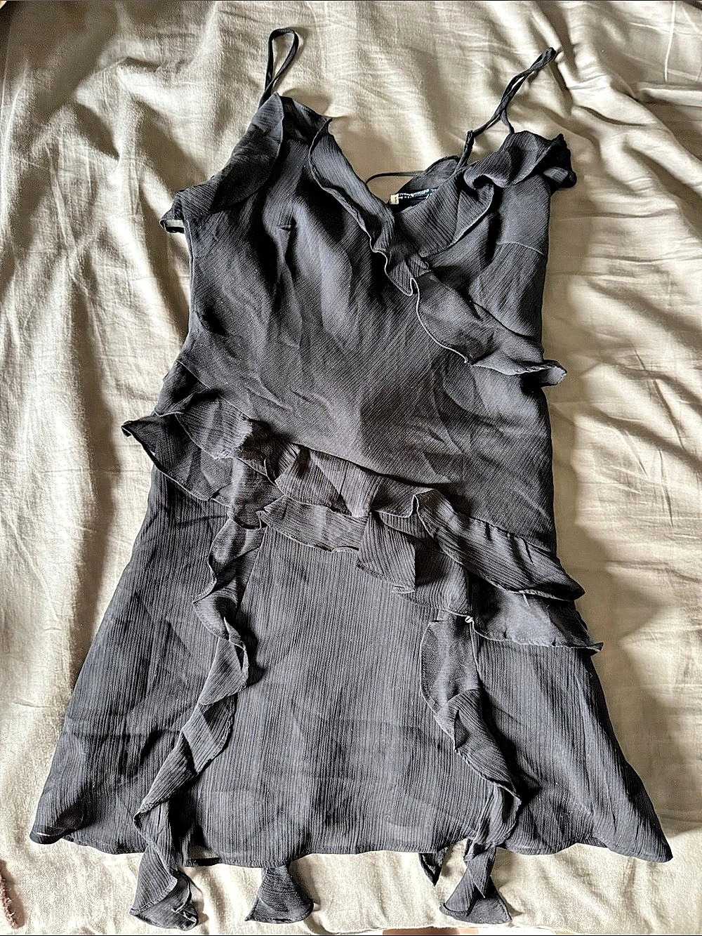 American Eagle Ruffled Mini Dress in Black Size XS NWT